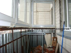 Установка рам KBE на железный парапет с нарушением технологии