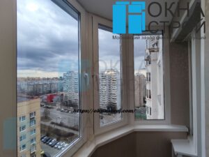 Теплое остекление полукруглого балкона П-3М