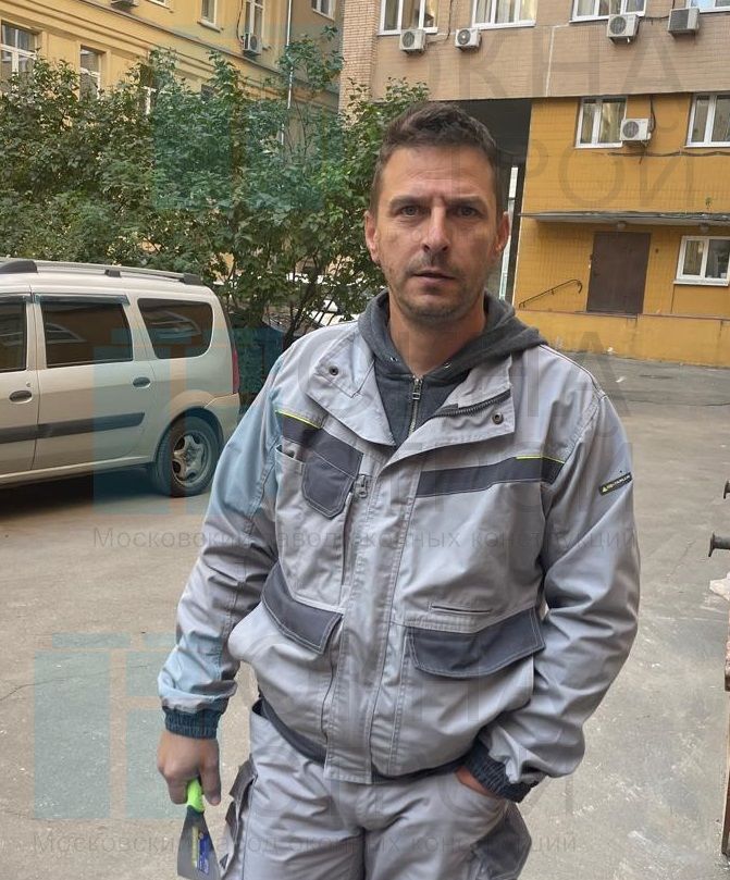 Мастер-технолог по укладке кварцвинилового ламината и плитки